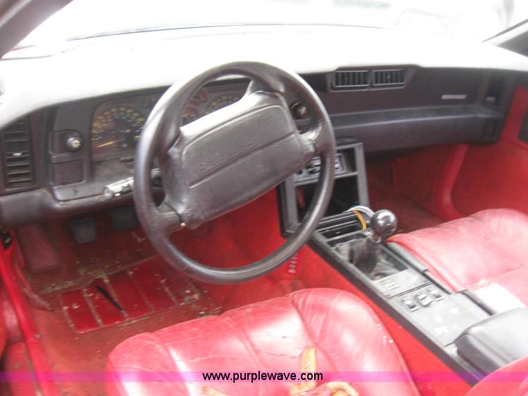 image for item 2332 1991 Chevrolet Camaro RS