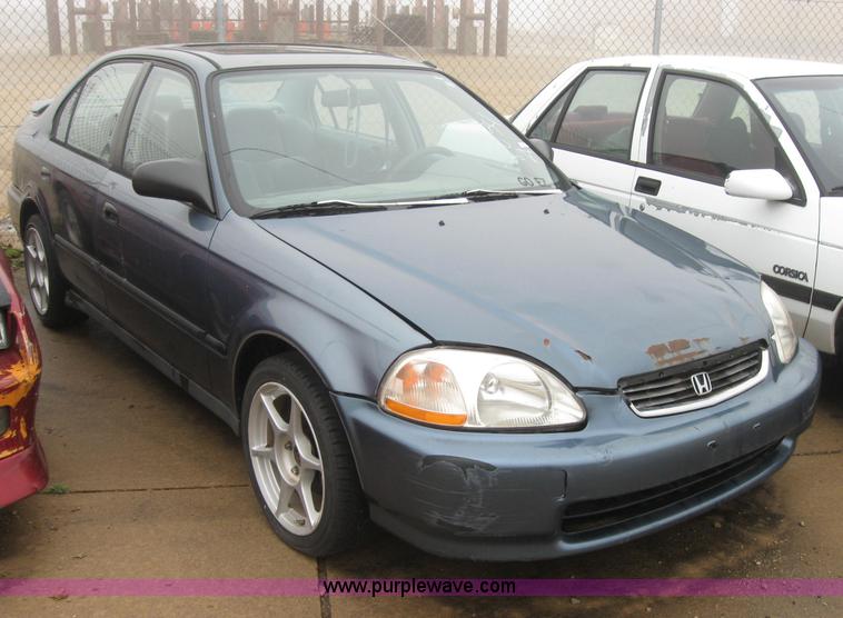 image for item 2333 1996 Honda Civic DX