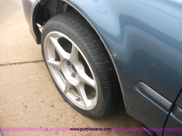 image for item 2333 1996 Honda Civic DX