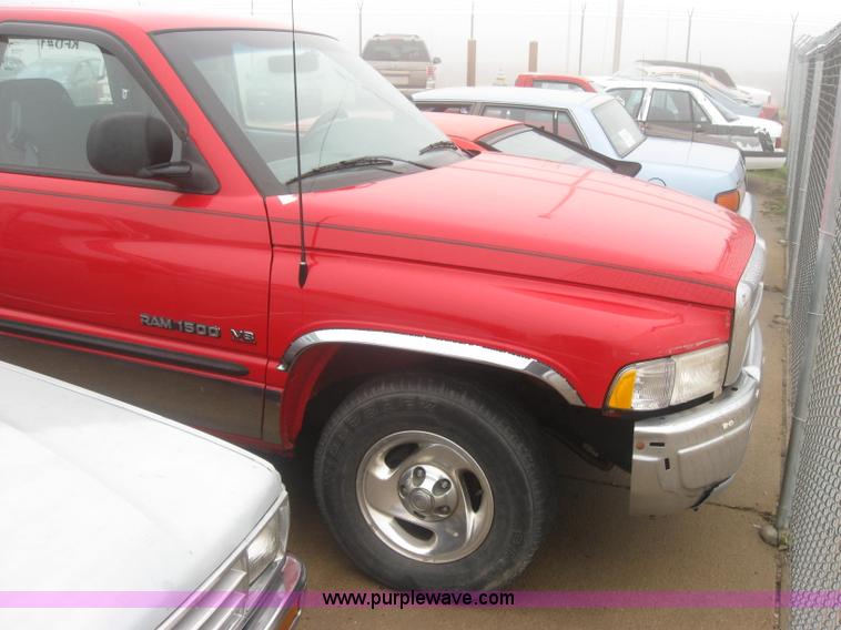 image for item 2337 1998 Dodge Ram 1500 Laramie SLT quad cab pickup truck