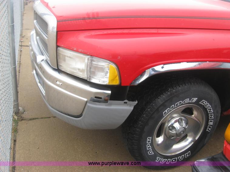 image for item 2337 1998 Dodge Ram 1500 Laramie SLT quad cab pickup truck