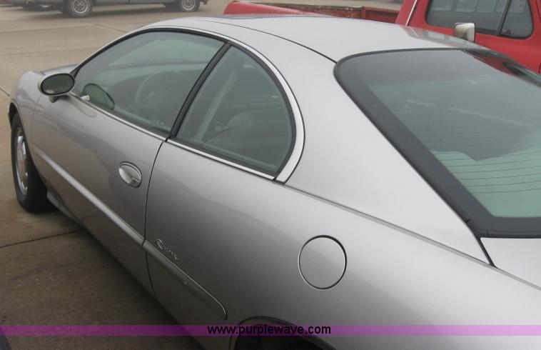 image for item 2340 1997 Buick Riviera