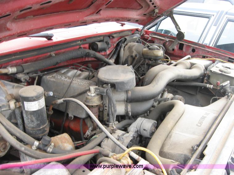 image for item 2344 1988 Ford Bronco SUV