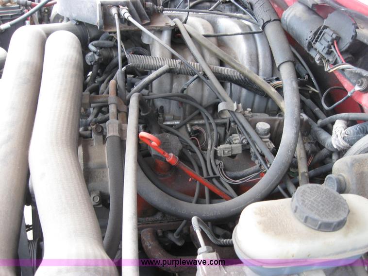 image for item 2344 1988 Ford Bronco SUV