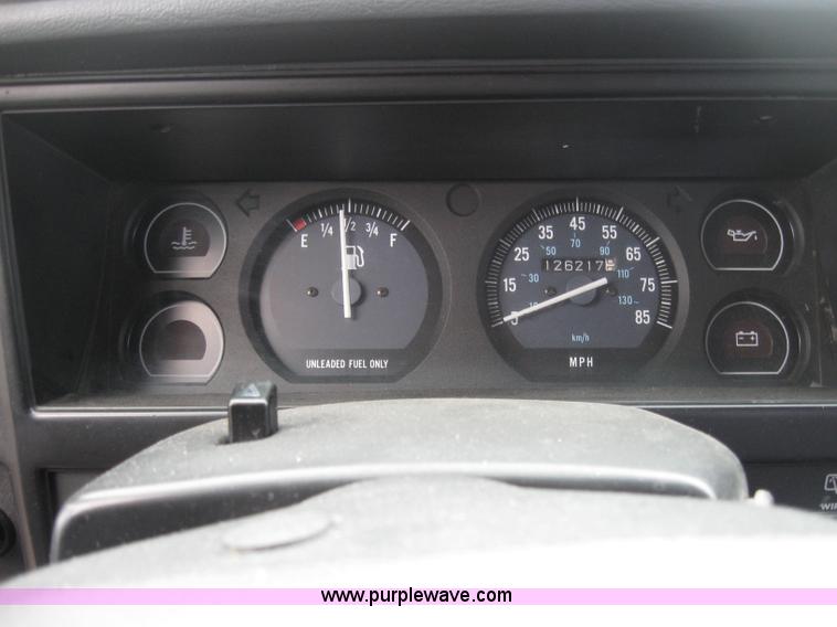 image for item 2345 1995 Jeep Cherokee SE SUV