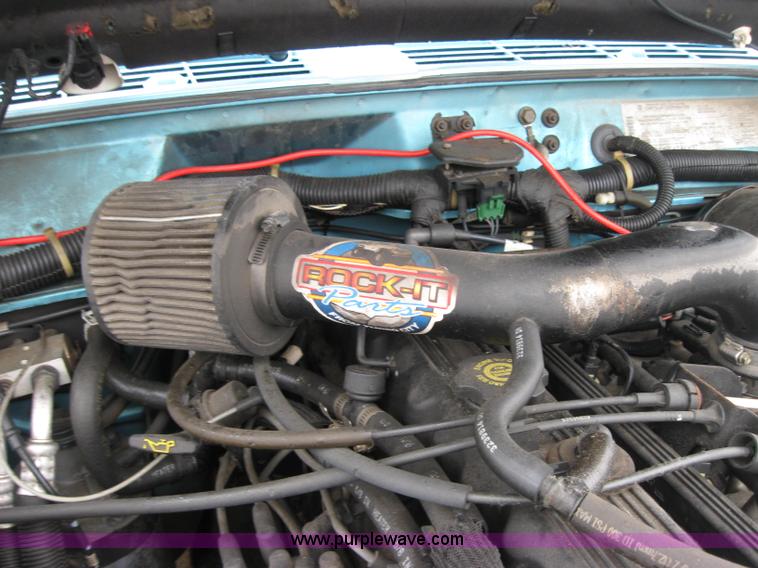 image for item 2345 1995 Jeep Cherokee SE SUV