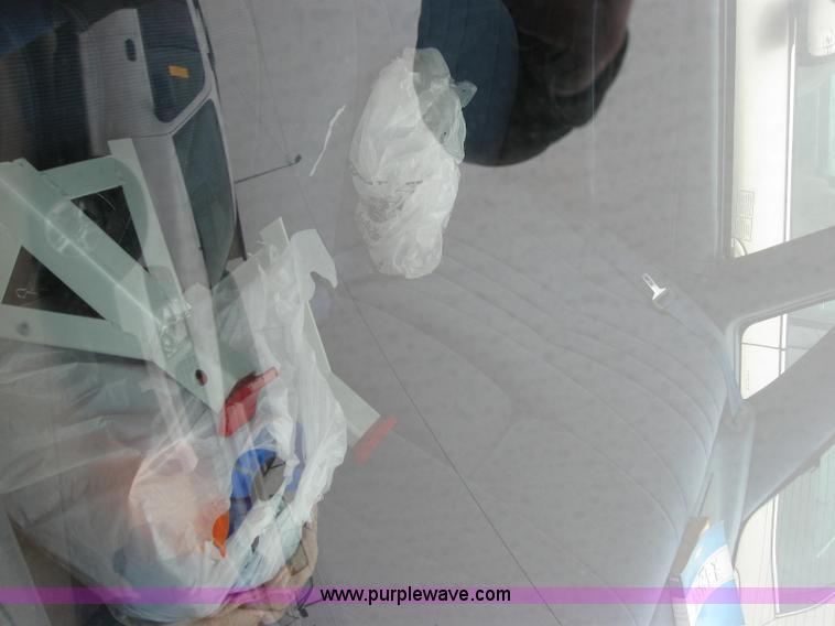 image for item 2346 1994 Ford Taurus GL