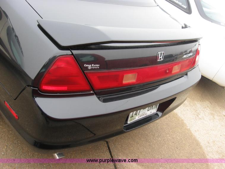 image for item 2347 1998 Honda Accord EX
