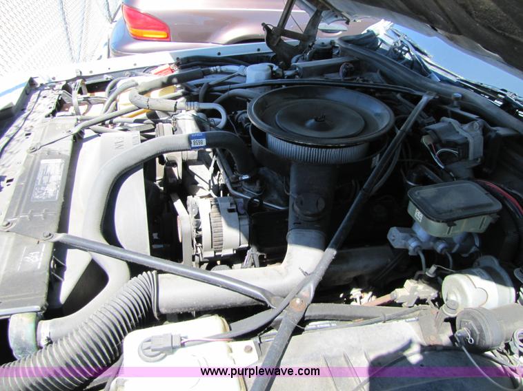 image for item 8540 1991 Cadillac Brougham