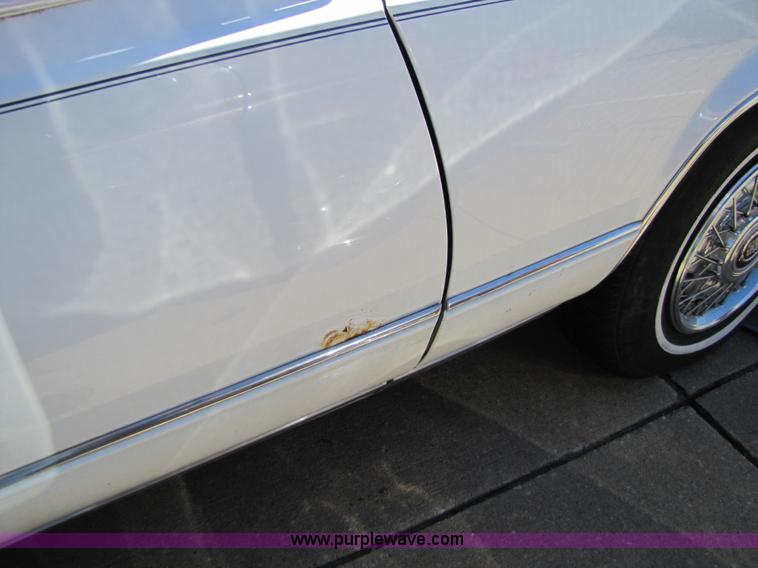 image for item 8540 1991 Cadillac Brougham