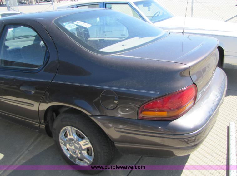 image for item 8541 1997 Dodge Stratus