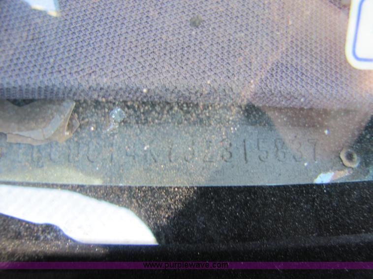 image for item 8542 1988 Chevrolet C1500 pickup truck