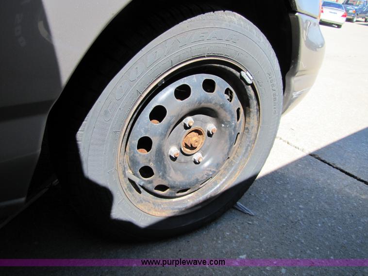 image for item 8543 1996 Ford Contour GL