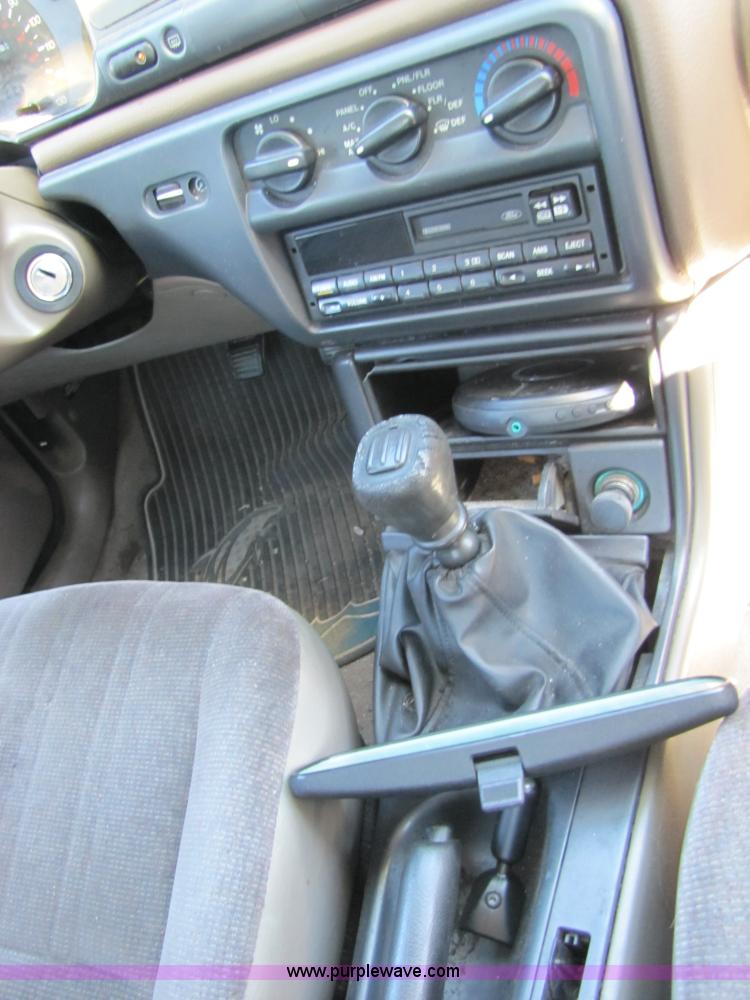 image for item 8543 1996 Ford Contour GL