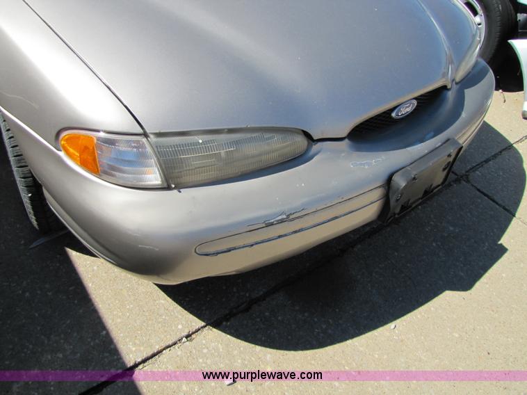 image for item 8543 1996 Ford Contour GL