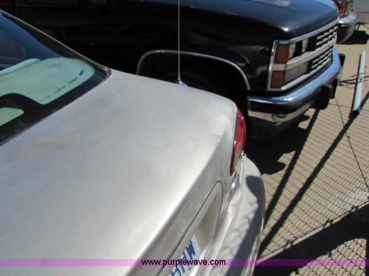 image for item 8543 1996 Ford Contour GL