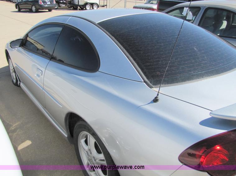 image for item 8544 2003 Dodge Stratus SE