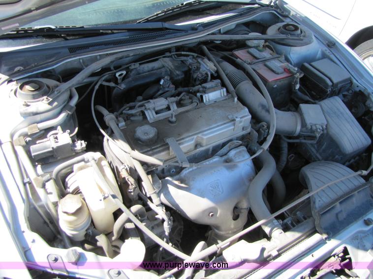 image for item 8544 2003 Dodge Stratus SE