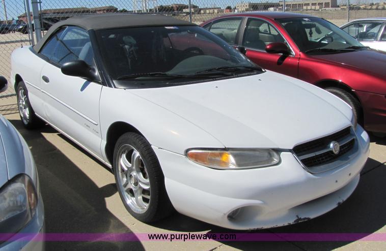image for item 8545 1996 Chrysler Sebring JX convertible