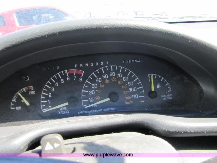 image for item 8549 1998 Pontiac Sunfire SE