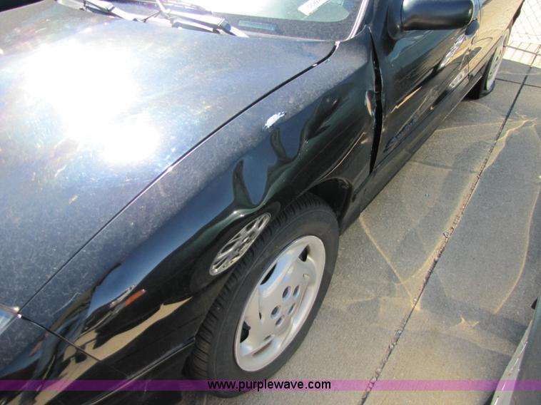 image for item 8549 1998 Pontiac Sunfire SE