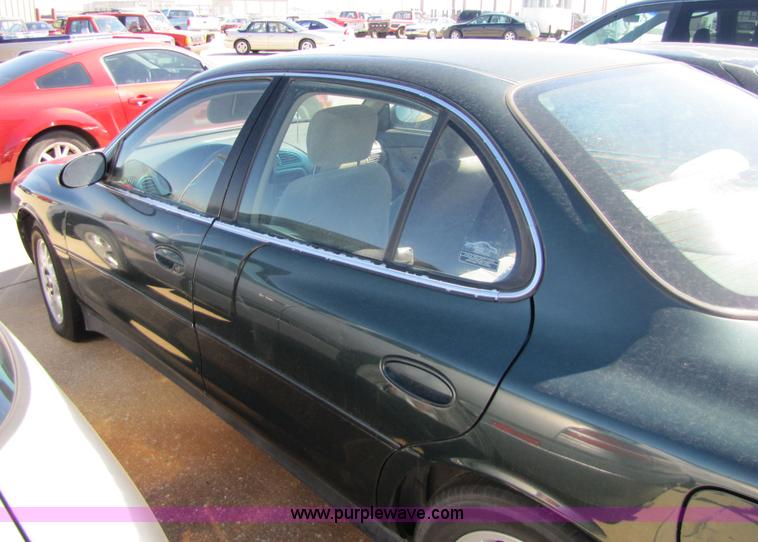 image for item 8550 2000 Oldsmobile Intrigue GX