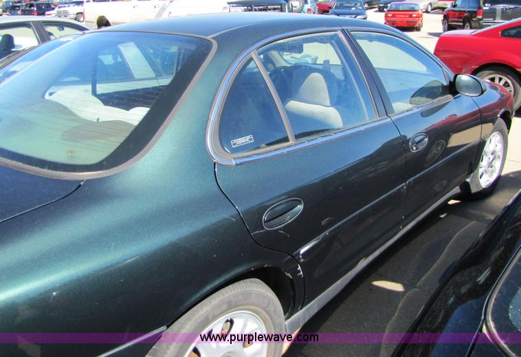 image for item 8550 2000 Oldsmobile Intrigue GX