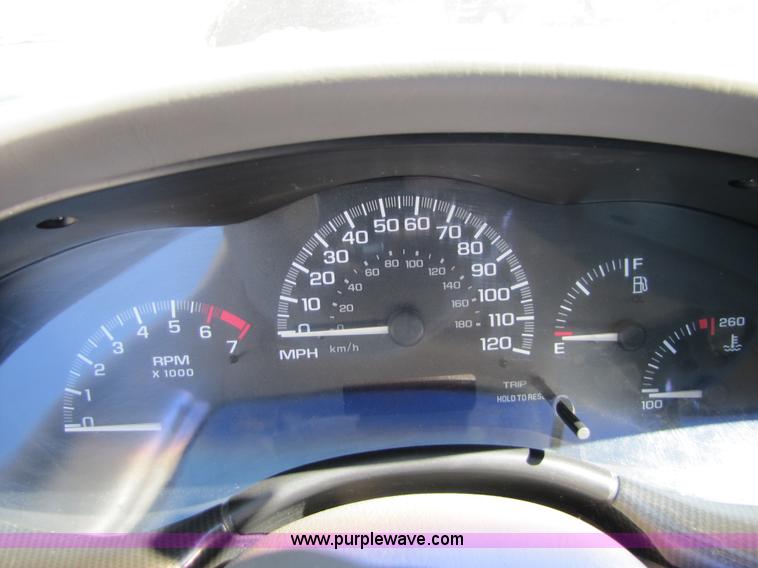 image for item 8552 2000 Chevrolet Malibu