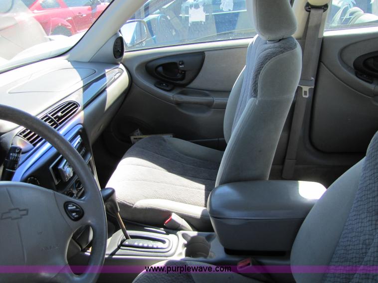 image for item 8552 2000 Chevrolet Malibu