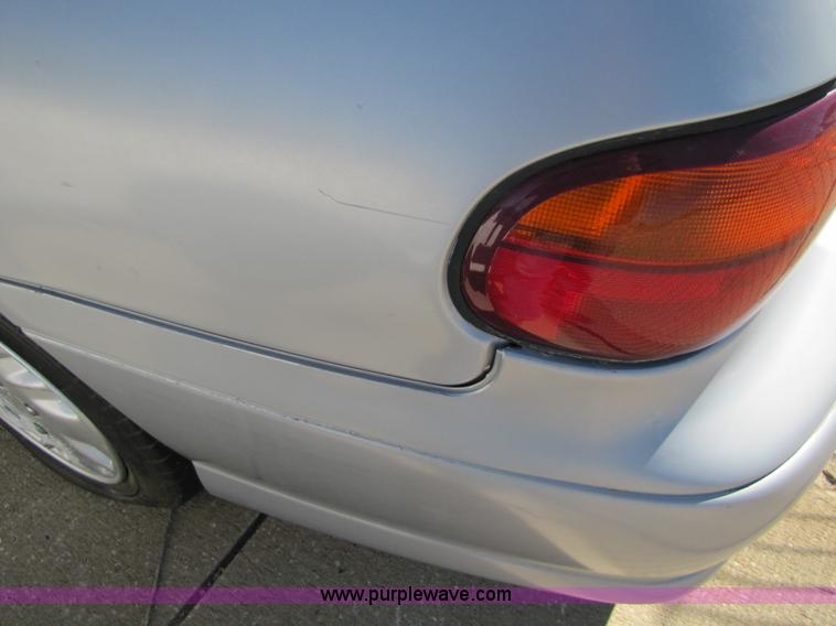 image for item 8552 2000 Chevrolet Malibu