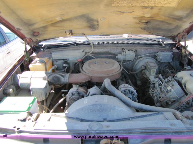 image for item 8555 1994 Chevrolet Blazer Sport K1500 SUV