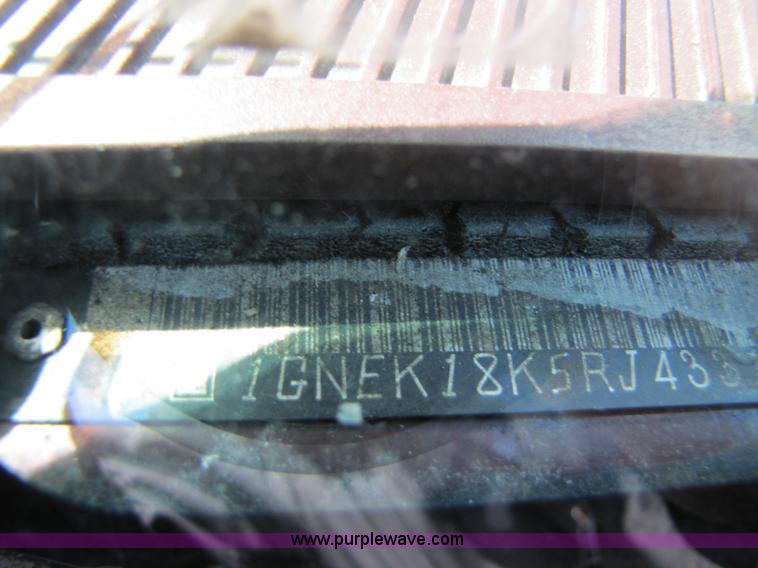 image for item 8555 1994 Chevrolet Blazer Sport K1500 SUV