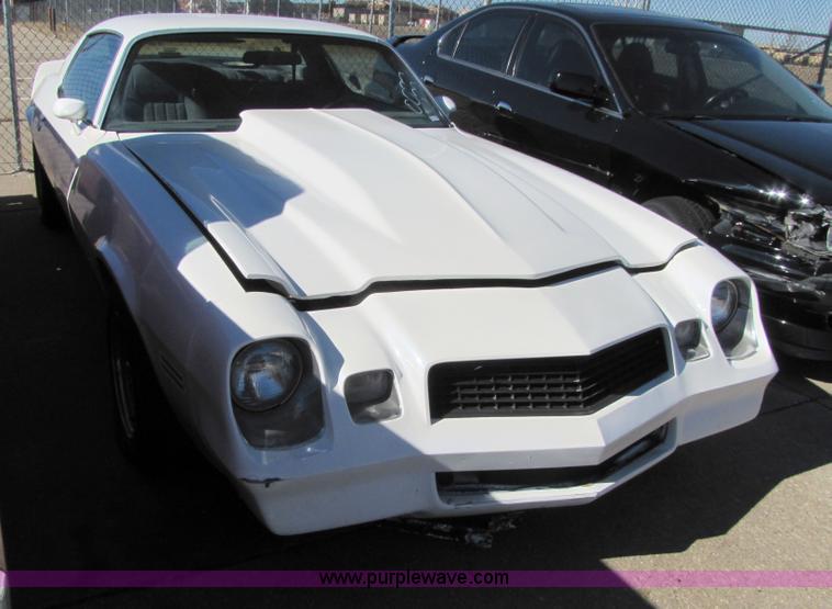 image for item 8564 1981 Chevrolet Camaro