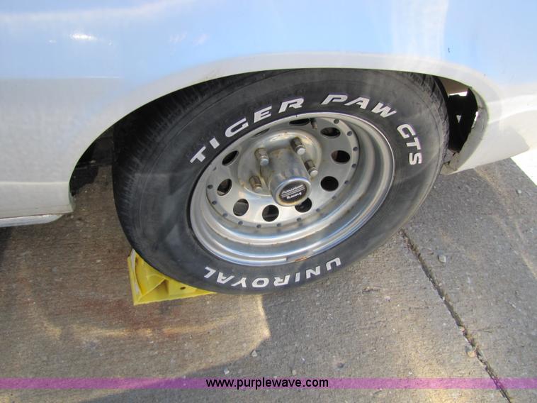 image for item 8564 1981 Chevrolet Camaro