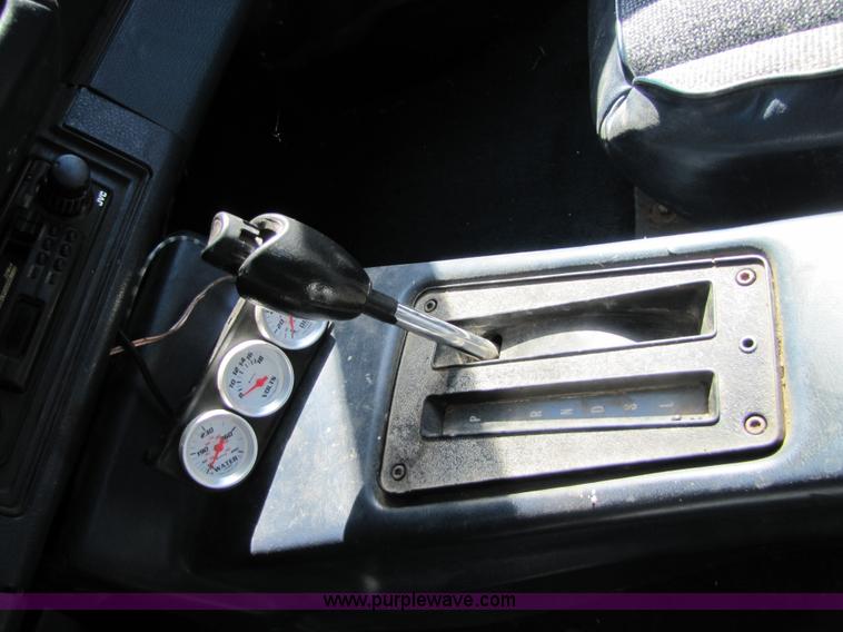 image for item 8564 1981 Chevrolet Camaro