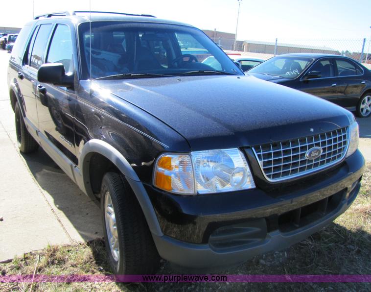 image for item 8565 2002 Ford Explorer XLT SUV