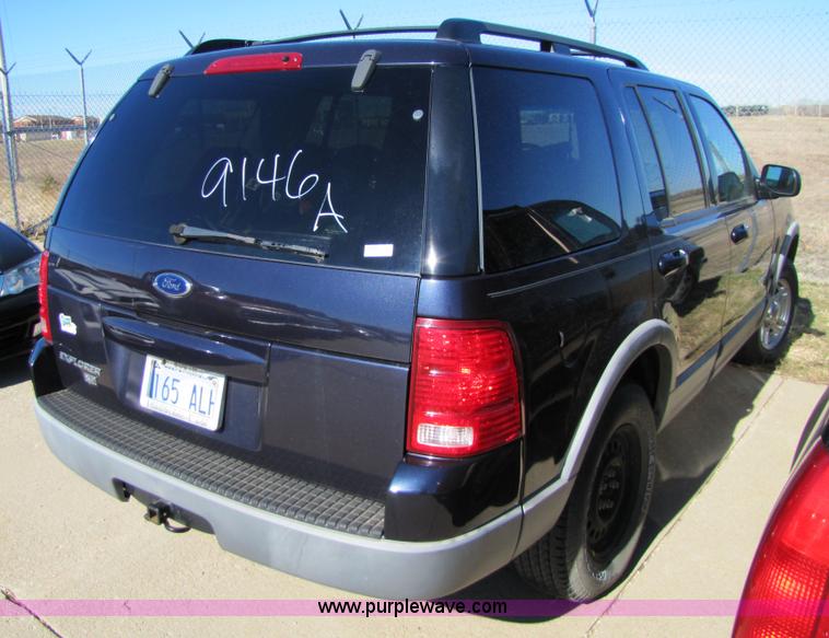 image for item 8565 2002 Ford Explorer XLT SUV