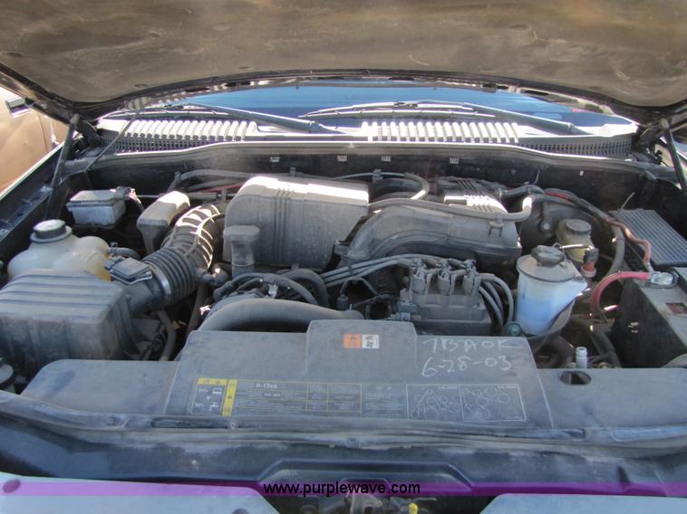 image for item 8565 2002 Ford Explorer XLT SUV