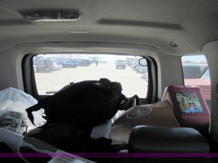 image for item 8565 2002 Ford Explorer XLT SUV