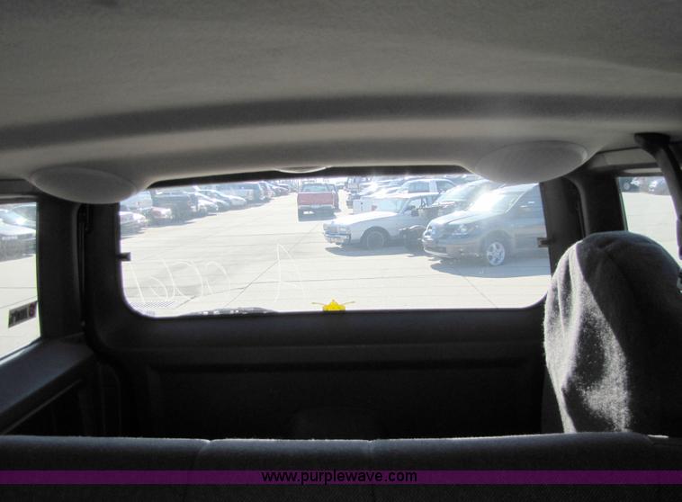 image for item 8569 2001 Jeep Cherokee Classic SUV