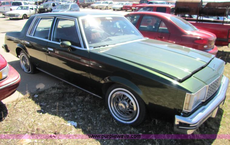 image for item 8571 1980 Oldsmobile Cutlass LS
