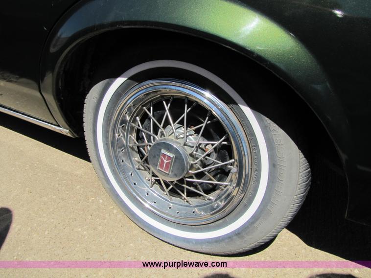 image for item 8571 1980 Oldsmobile Cutlass LS