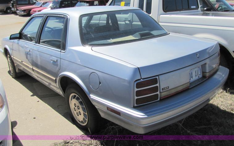 image for item 8573 1995 Oldsmobile Cutlass Ciera SL