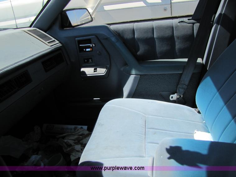 image for item 8573 1995 Oldsmobile Cutlass Ciera SL