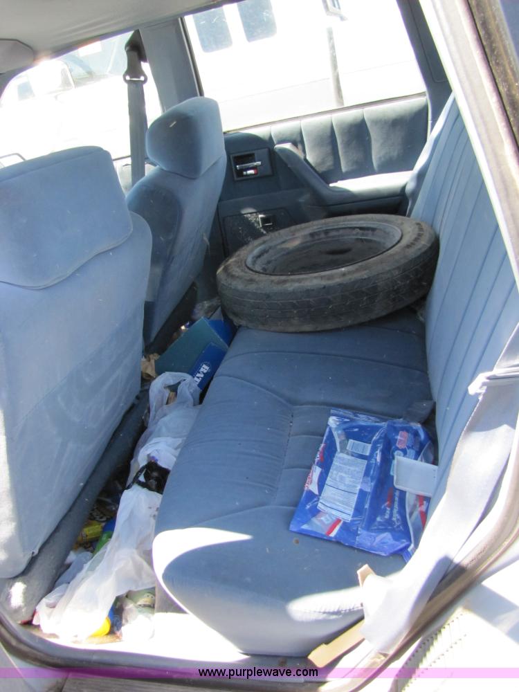 image for item 8573 1995 Oldsmobile Cutlass Ciera SL