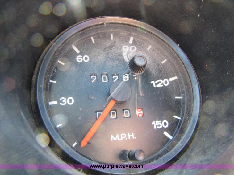 image for item 8575 1978 Porsche 924