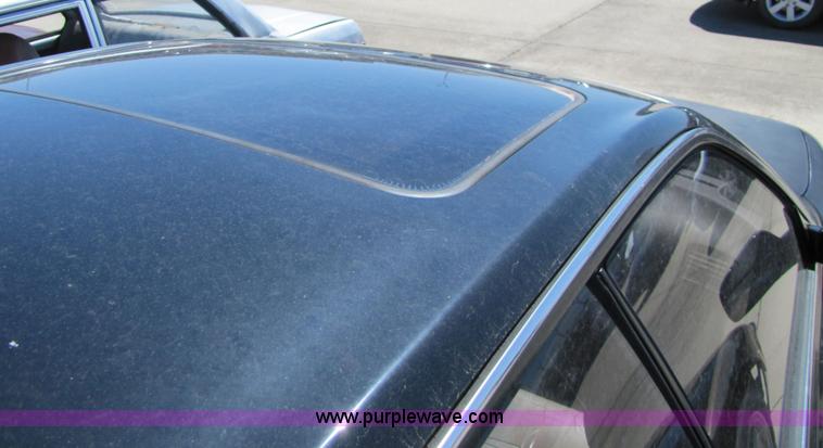 image for item 8576 1993 Lexus ES300