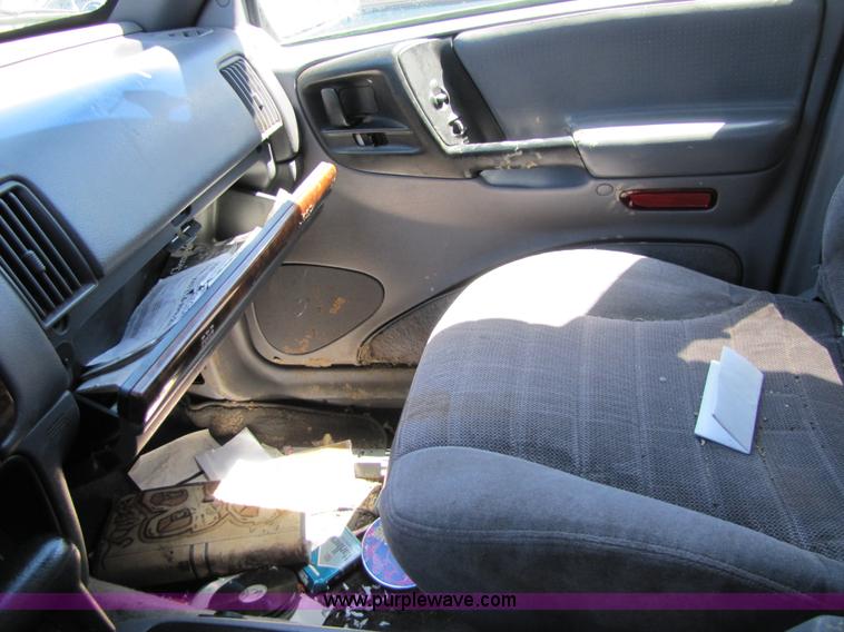 image for item 8582 1996 Jeep Grand Cherokee Laredo SUV