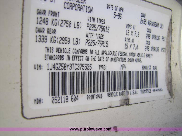 image for item 8582 1996 Jeep Grand Cherokee Laredo SUV