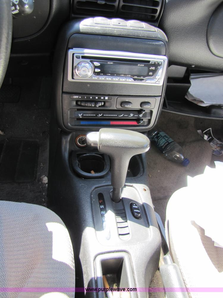 image for item 8584 1997 Saturn SC1